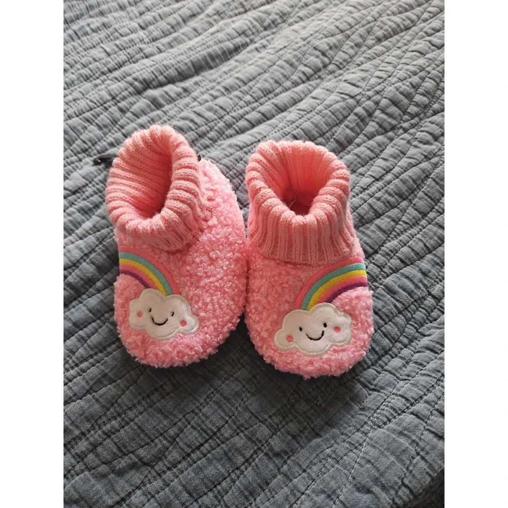 Wonder Nation Rainbow Cloud Slippers Booties Fuzzy Pink Girls Baby Size 3